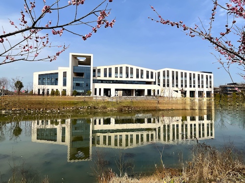 59建校115周年+手机和相机+诗画校园+外国语学院+佟彦君+13357126909I (5)